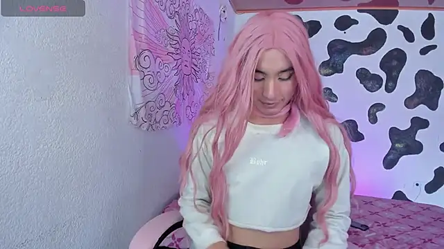 Snapshot of brihanna_cooper chatting on 09/26/25, 04:33 brihanna cooper online show from 09/26/25, 04:33