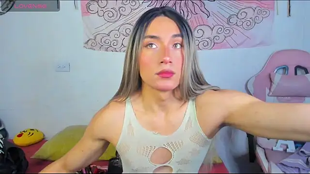 Snapshot of brihanna_cooper chatting on 03/17/26, 01:47 brihanna cooper online show from 03/17/26, 01:47