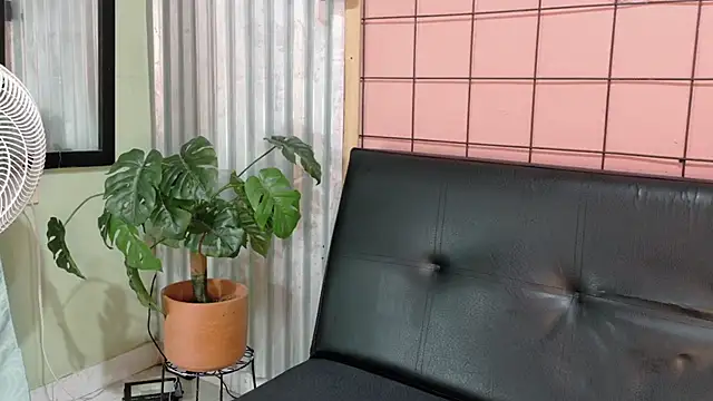 Daiisy kiss online show from 02/04/26, 07:58