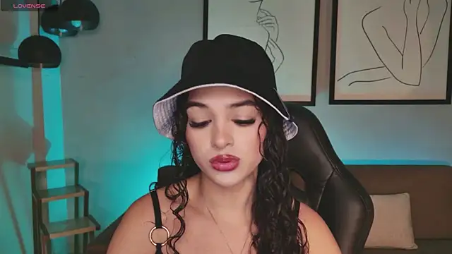 AprilRhodes  online show from 09/21/25, 11:39