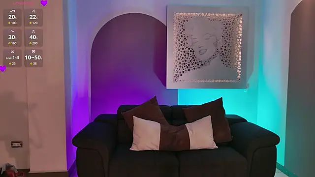 AprilRhodes  online show from 10/04/25, 07:01
