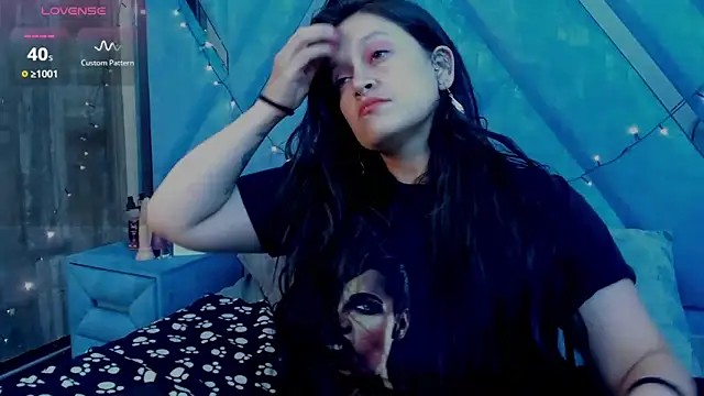 Morana  Hot online show from 11/21/25, 06:12