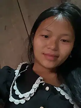 milo bae online show from 04/11/26, 10:36