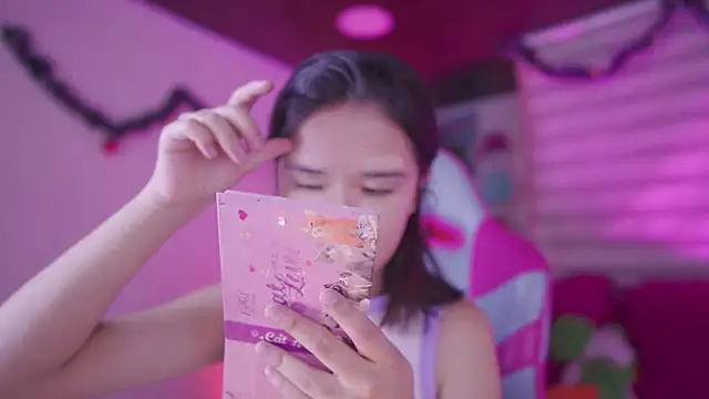 Lana Dreams  online show from 12/04/25, 12:53