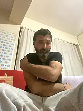 Snapshot of abs1088 chatting on 12/15/25, 12:26 abs1088 online show from 12/15/25, 12:26