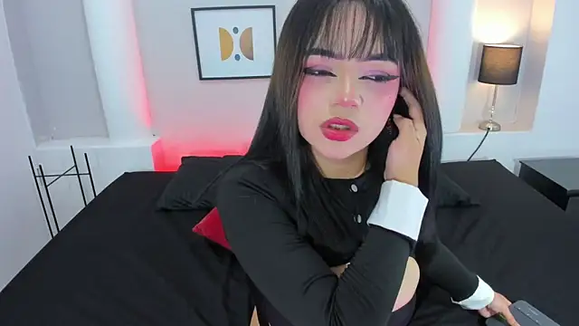 Snapshot of alise_rouse chatting on 03/15/26, 04:29 alise rouse online show from 03/15/26, 04:29