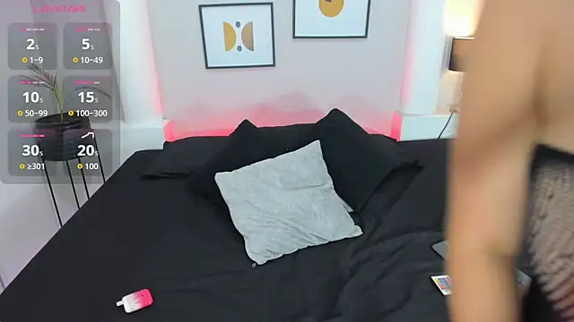 Snapshot of alise_rouse chatting on 03/18/26, 05:54 alise rouse online show from 03/18/26, 05:54