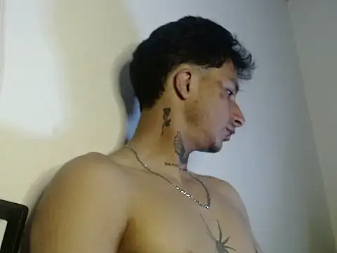 Snapshot of derek_devil24 chatting on 03/26/26, 11:10 derek devil24 online show from 03/26/26, 11:10