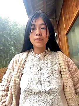 EmLy02 online show from 11/02/25, 01:08