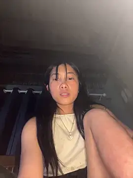 EmLy02 online show from 04/03/26, 02:15