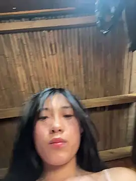 EmLy02 online show from 04/09/26, 02:55