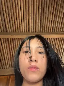 Snapshot of EmLy02 chatting on 05/07/26, 01:55 EmLy02 online show from 05/07/26, 01:55