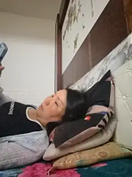 Snapshot of lingling5200 chatting on 04/09/26, 03:06 lingling5200 online show from 04/09/26, 03:06