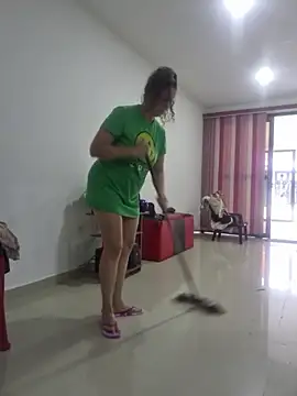 Nina vallon online show from 02/10/26, 12:53