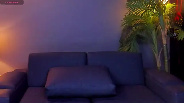 dennis cox1 online show from 10/30/25, 09:04