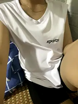 Snapshot of Yourbaby_24 chatting on 09/14/25, 02:05 Yourbaby 24 online show from 09/14/25, 02:05