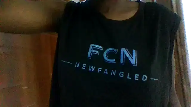 Snapshot of seawear chatting on 04/10/26, 09:36 seawear online show from 04/10/26, 09:36