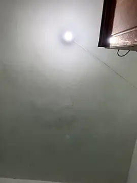 qinejr37 online show from 10/17/25, 12:25