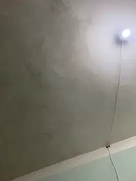 qinejr37 online show from 11/25/25, 02:11