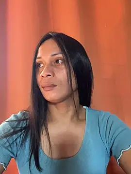 Snapshot of missruffa chatting on 02/07/26, 12:03 missruffa online show from 02/07/26, 12:03