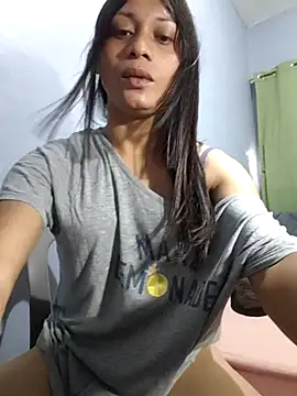 Snapshot of missruffa chatting on 05/05/26, 01:57 missruffa online show from 05/05/26, 01:57