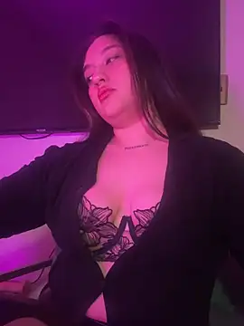 smokemilv online show from 10/28/25, 04:38