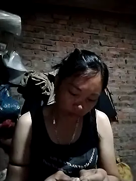   Ngoc20   online show from 12/04/25, 06:01