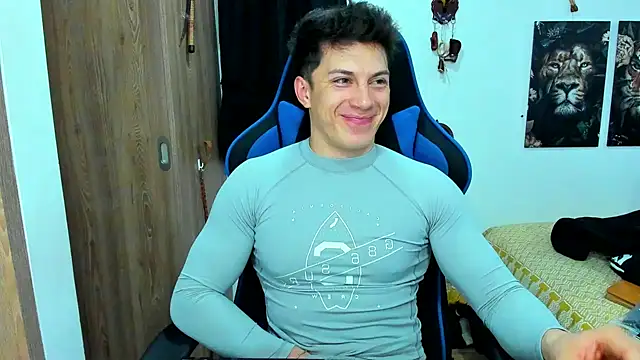 Snapshot of javiersexymann chatting on 12/19/24, 11:46 javiersexymann online show from 12/19/24, 11:46