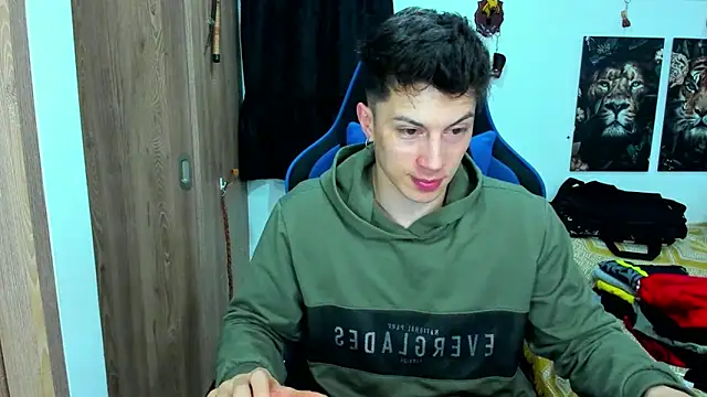 Snapshot of javiersexymann chatting on 12/28/24, 01:50 javiersexymann online show from 12/28/24, 01:50