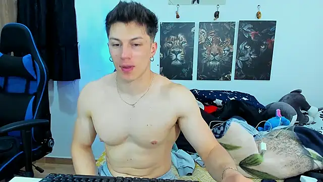 Snapshot of javiersexymann chatting on 01/25/25, 09:04 javiersexymann online show from 01/25/25, 09:04