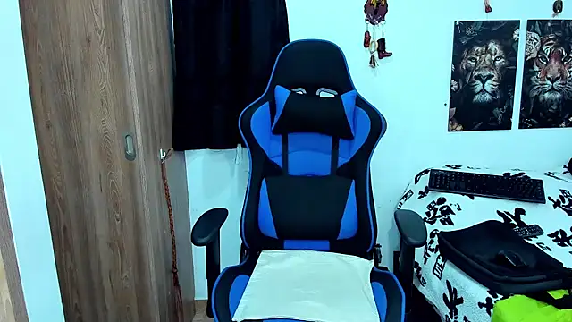 Snapshot of javiersexymann chatting on 02/11/25, 06:08 javiersexymann online show from 02/11/25, 06:08