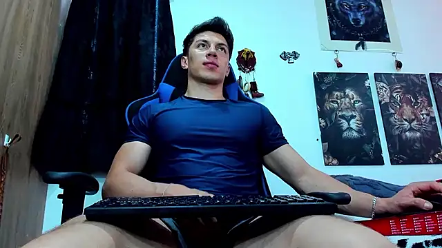 Snapshot of javiersexymann chatting on 02/21/25, 12:27 javiersexymann online show from 02/21/25, 12:27