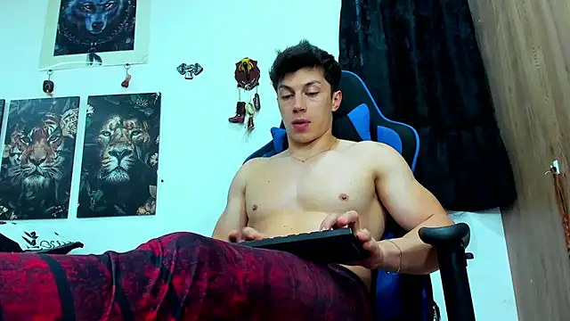 Snapshot of javiersexymann chatting on 03/04/25, 10:49 javiersexymann online show from 03/04/25, 10:49