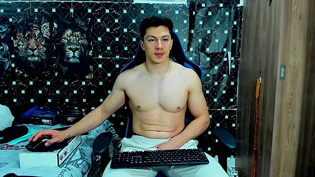 Snapshot of javiersexymann chatting on 05/03/26, 11:22 javiersexymann online show from 05/03/26, 11:22