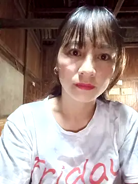 Mini3333 online show from 10/22/25, 10:09