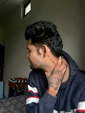 Snapshot of gets1998 chatting on 10/08/25, 12:03 gets1998 online show from 10/08/25, 12:03