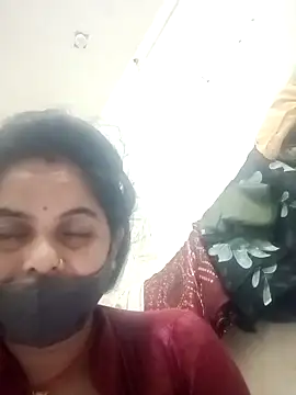 JULEE-740 online show from 10/31/25, 08:32