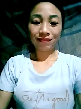 lucybaby00 online show from 11/04/25, 09:14