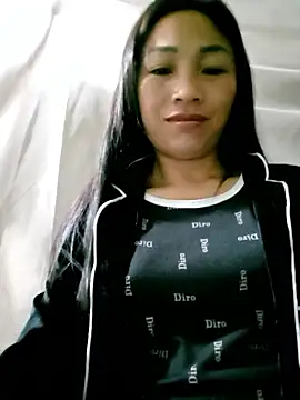 lucybaby00 online show from 02/24/26, 11:25