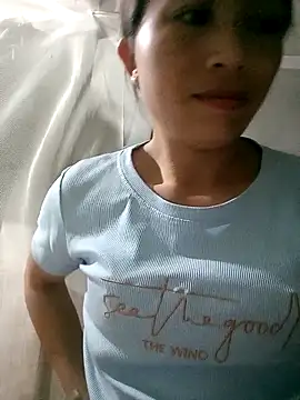 lucybaby00 online show from 04/06/26, 10:33