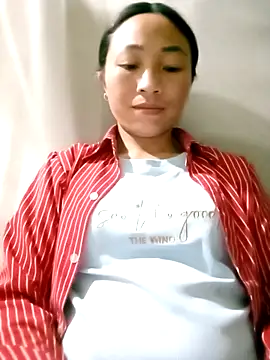 Snapshot of lucybaby00 chatting on 04/25/26, 02:14 lucybaby00 online show from 04/25/26, 02:14