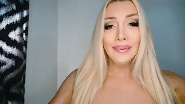 BarbiLive online show from 11/06/25, 07:20