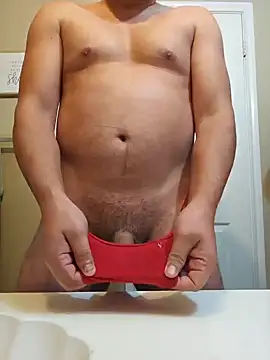 Snapshot of mrdaddy1984 chatting on 02/11/25, 05:18 mrdaddy1984 online show from 02/11/25, 05:18