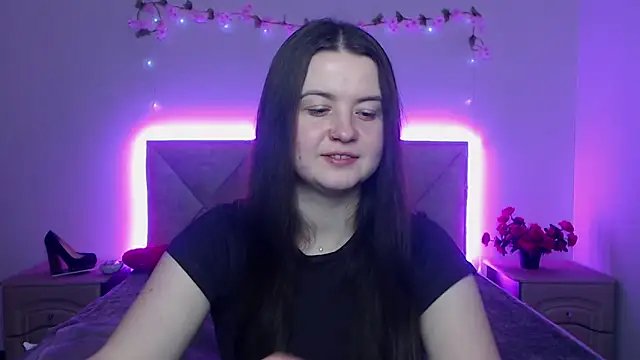 Snapshot of MavkaCute chatting on 03/18/26, 07:17 MavkaCute online show from 03/18/26, 07:17