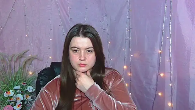 Snapshot of MavkaCute chatting on 04/19/26, 06:21 MavkaCute online show from 04/19/26, 06:21