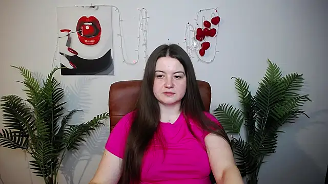 Snapshot of MavkaCute chatting on 05/18/26, 06:14 MavkaCute online show from 05/18/26, 06:14