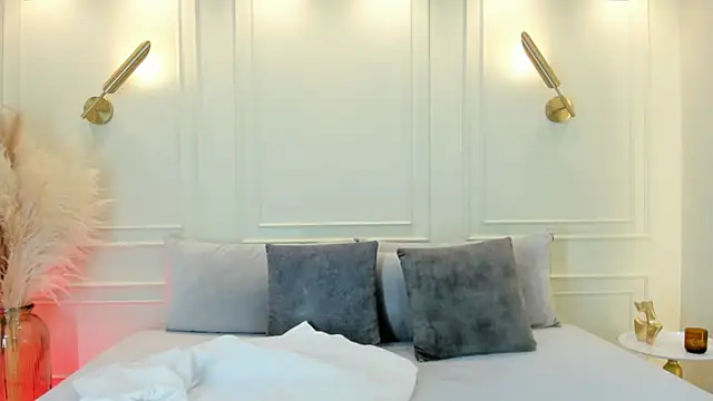 Snapshot of gabysanta_ chatting on 09/21/25, 02:40 gabysanta online show from 09/21/25, 02:40