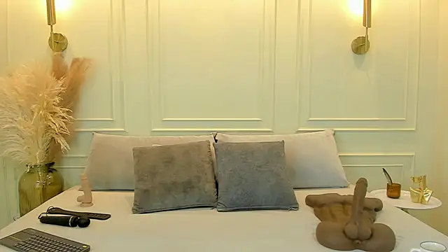 Snapshot of gabysanta_ chatting on 11/10/25, 01:32 gabysanta online show from 11/10/25, 01:32