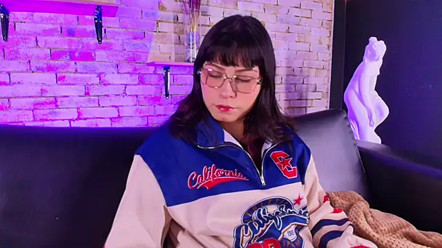 Snapshot of kitty_malach chatting on 04/14/26, 03:01 kitty malach online show from 04/14/26, 03:01