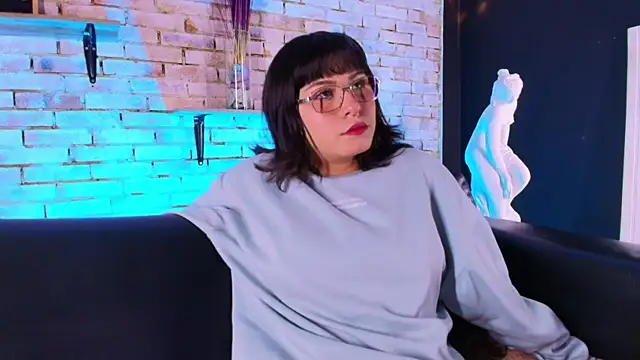 Snapshot of kitty_malach chatting on 04/16/26, 03:07 kitty malach online show from 04/16/26, 03:07